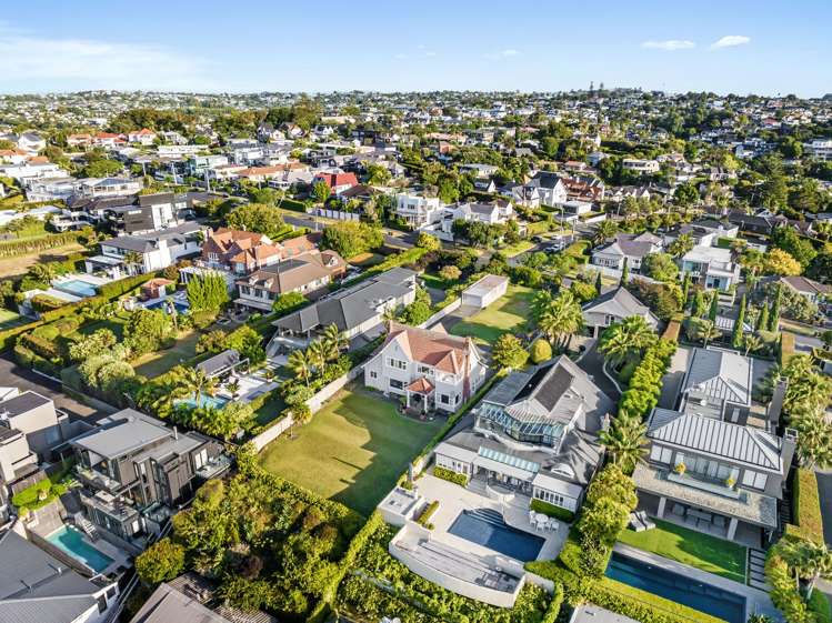 18 Ronaki Road Mission Bay_10