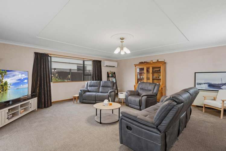 37 Renfrew Street_3
