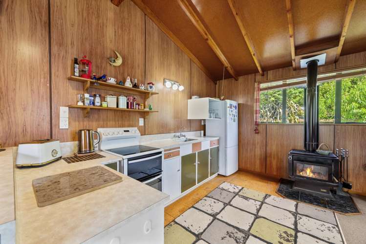 19 Phillips Road Anakiwa and Surrounds_14