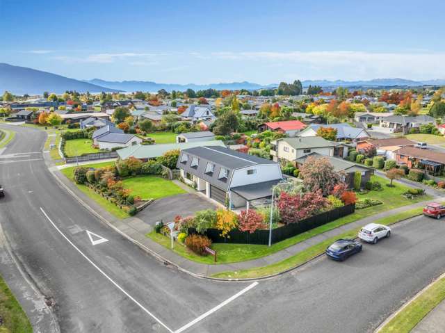 Family Lifestyle, Super Central Te Anau!