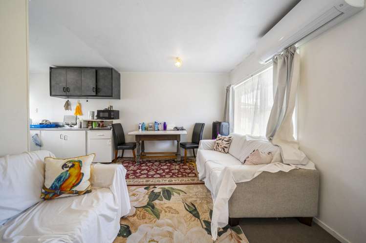 35 Driver Road Mangere East_12