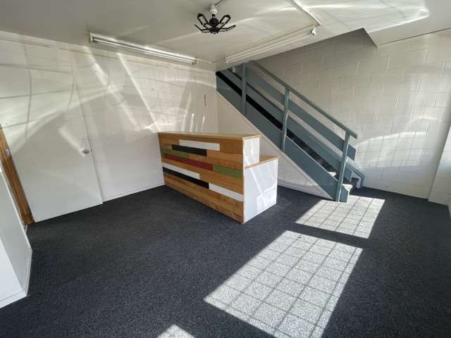 6/21 Poland Road Wairau Valley_3