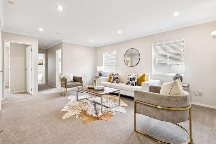 4 Sunglade Grove Flat Bush_20