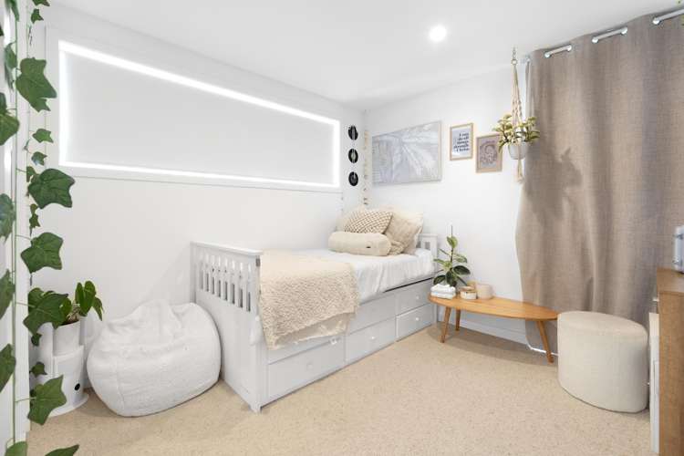 5 Ringi Lane Orewa_13