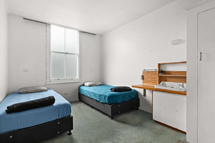 1117 Karamu Road Mayfair_7