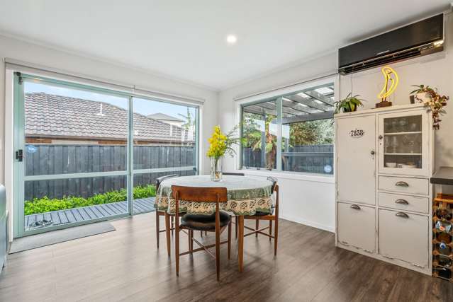 4/3 Ganges Avenue Mangere East_4