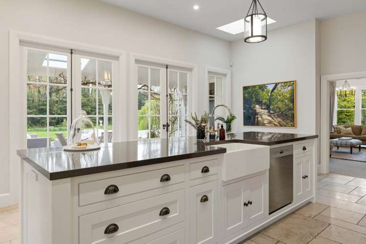 212 Beach Road Elgin_22