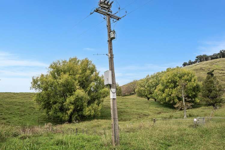 Kirikopuni Road Parakao_16