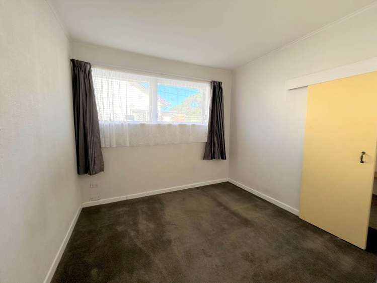 125 Portage Road New Lynn_16