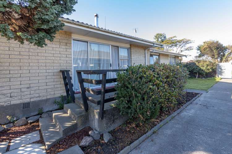 72 Denise Crescent Hornby_13