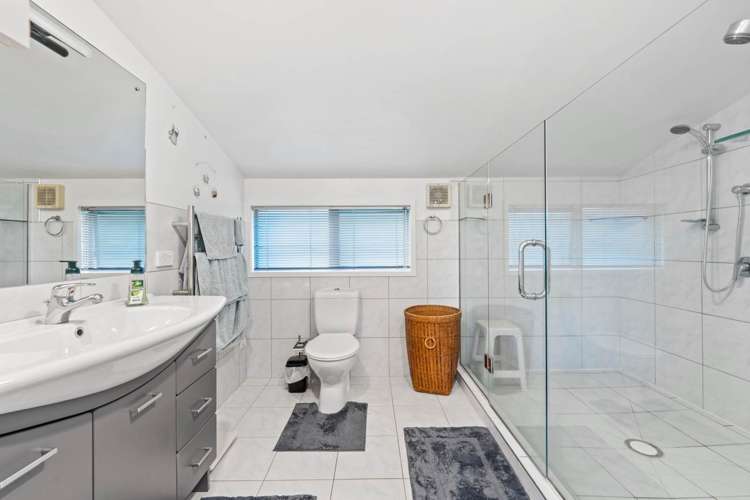 817C East Coast Road Browns Bay_14