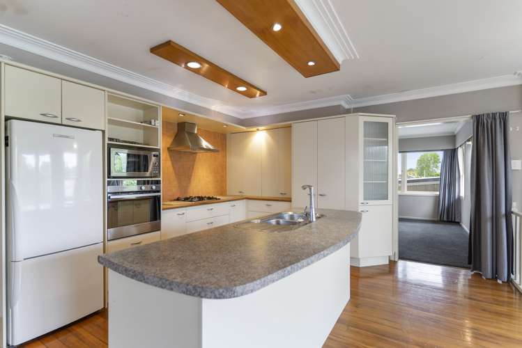 36 Youngs Road Papakura_6