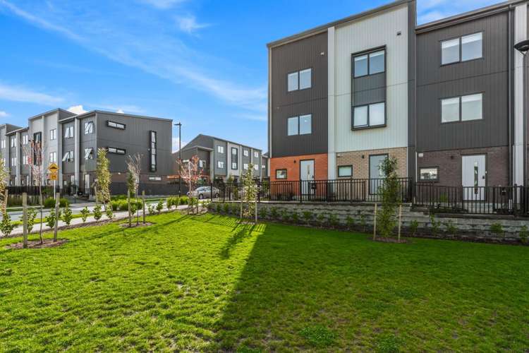 10/60 Selo Street Glen Eden_13