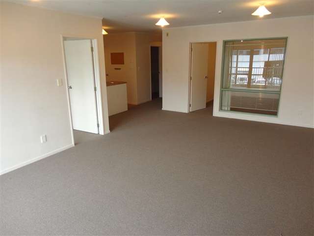 2/1 Akiraho Street 1728_2