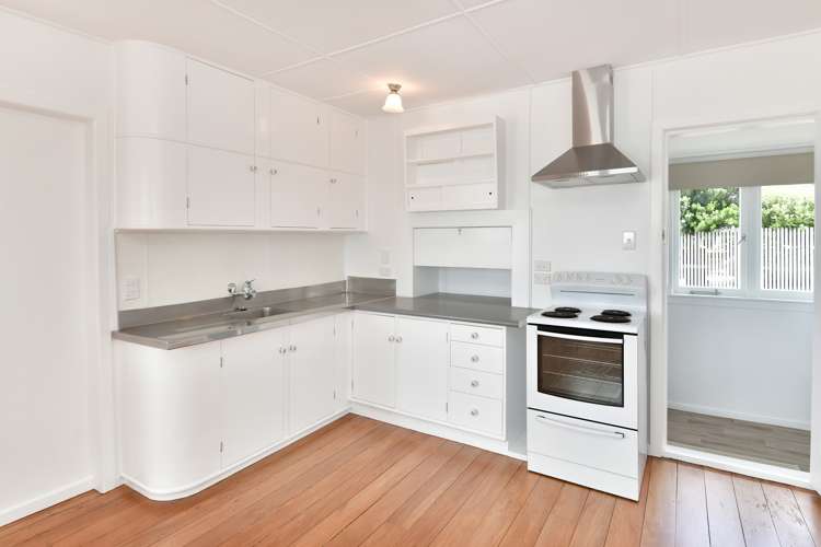 37a Kauri Road Stanmore Bay_8