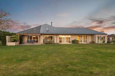 411 Hamptons Road_3