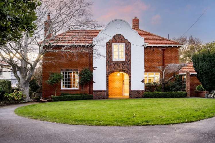 47 Moana Crescent_0