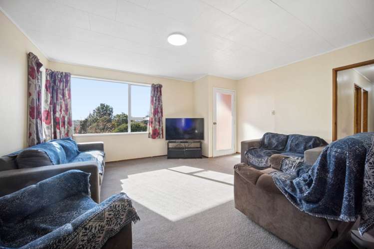 18 Zingaro Place Massey_6