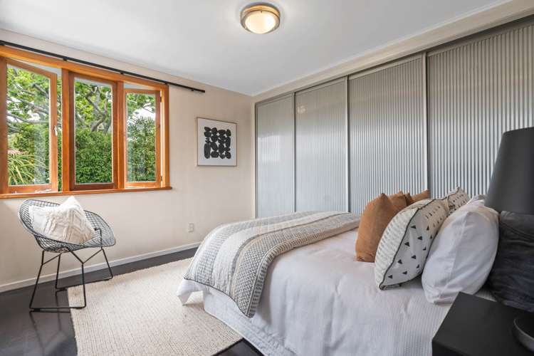 76 Selwyn Crescent Forrest Hill_20