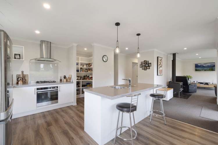 16 Roy Road Hamurana_6