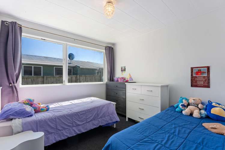 4 Robert McKeen Street Otaki Beach_15