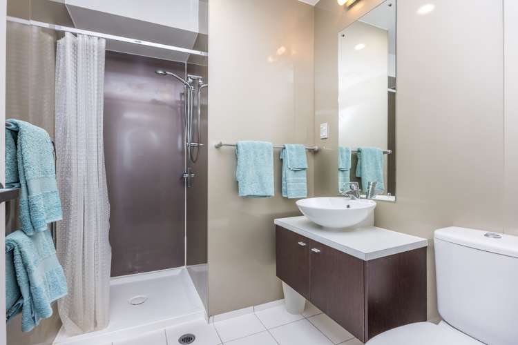 803/17 Vogel Lane Auckland Central_13