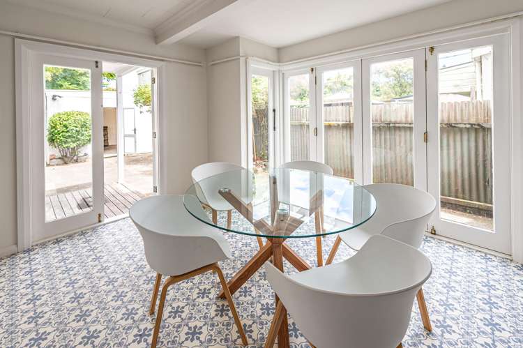 35 Halswell Street Wanganui Central_18