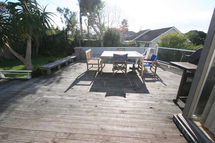 191 East Coast Road Castor Bay_15