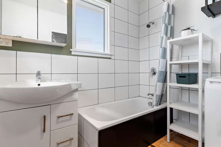 100a Main Highway Ellerslie_10