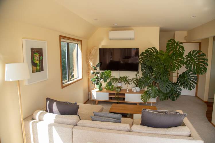 84 Volga Street Island Bay_6