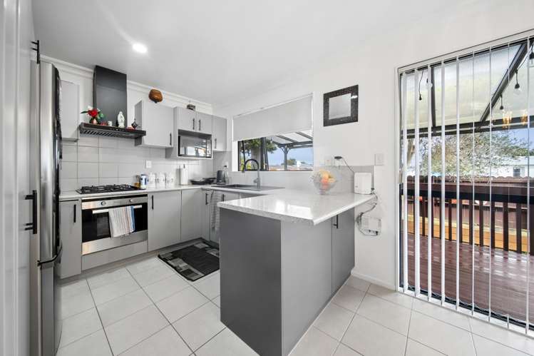125 Russell Road Manurewa_11