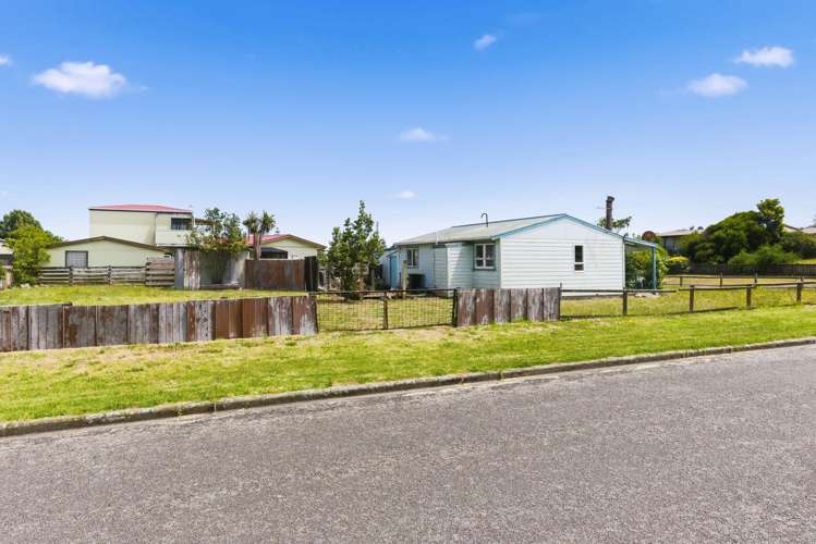 7 Takitimu Street Waitarere Beach_15