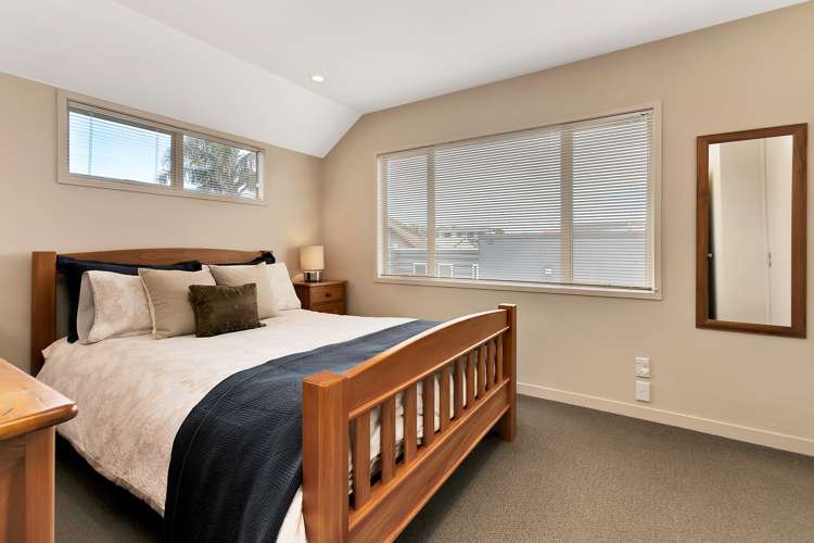 45 Oliver Street Point Chevalier_10