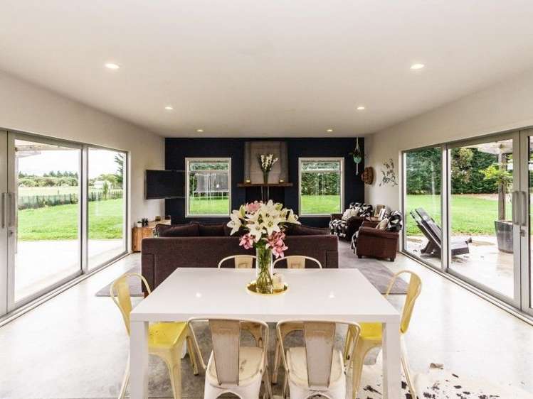 743 Stoney Creek Road Bunnythorpe_9