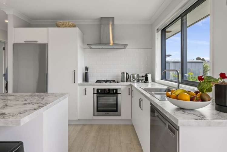 4 Pip Way Omokoroa_5