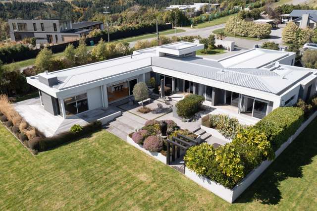 Hilltop Luxury - Unmatched Lifestyle