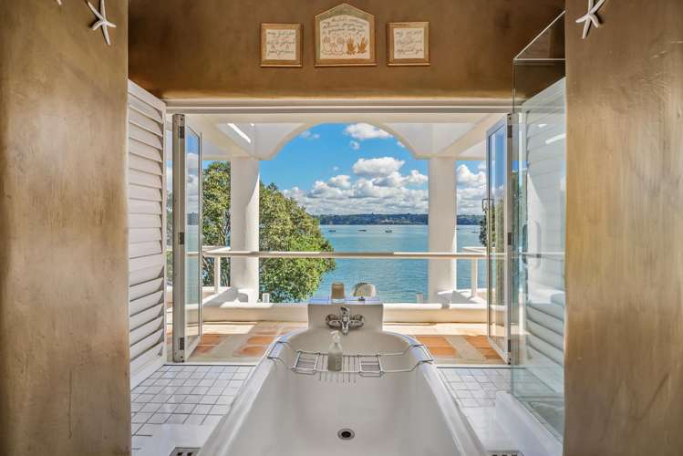 91 & 95 Sarsfield Street Herne Bay_11