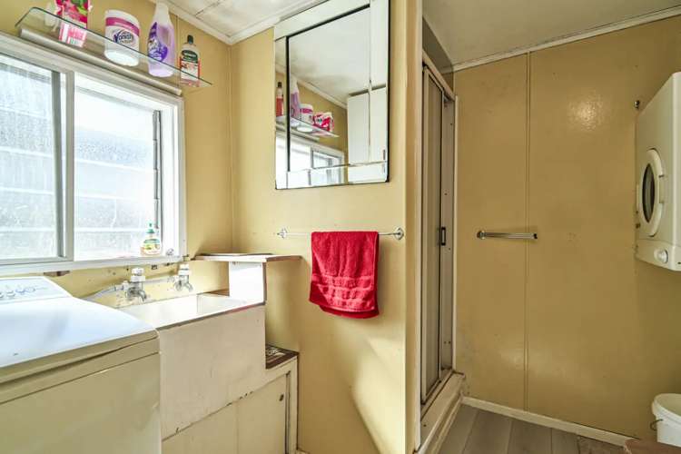 700 Buller Street Akina_13