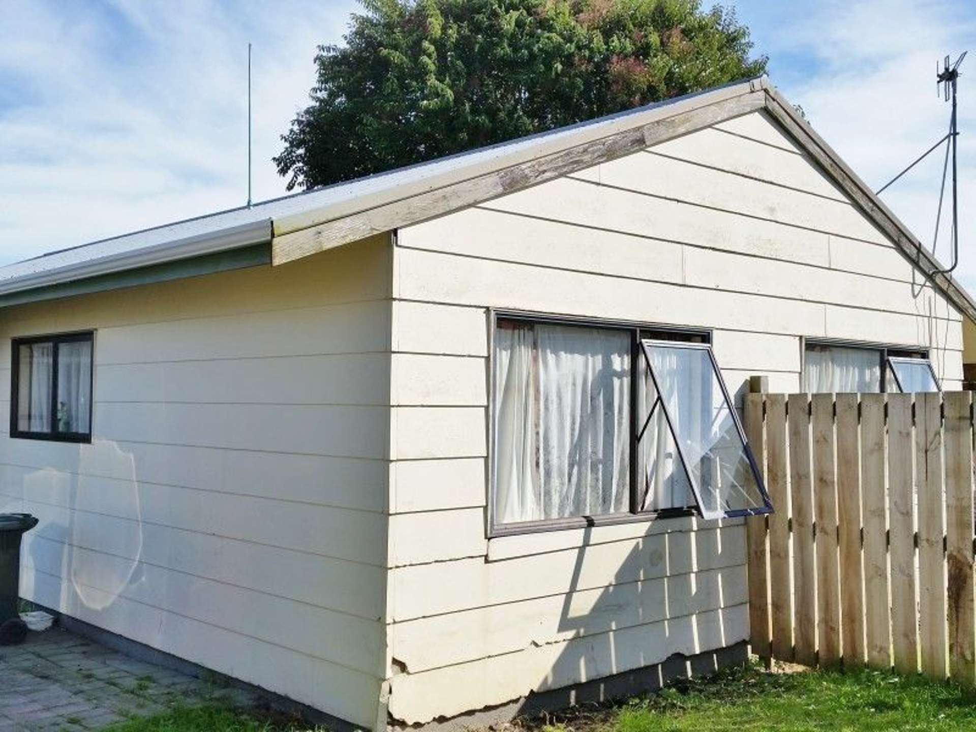 18a Howell Road Taneatua_0