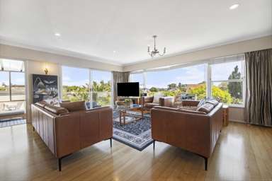 9 Stoneyroyd Gardens_2