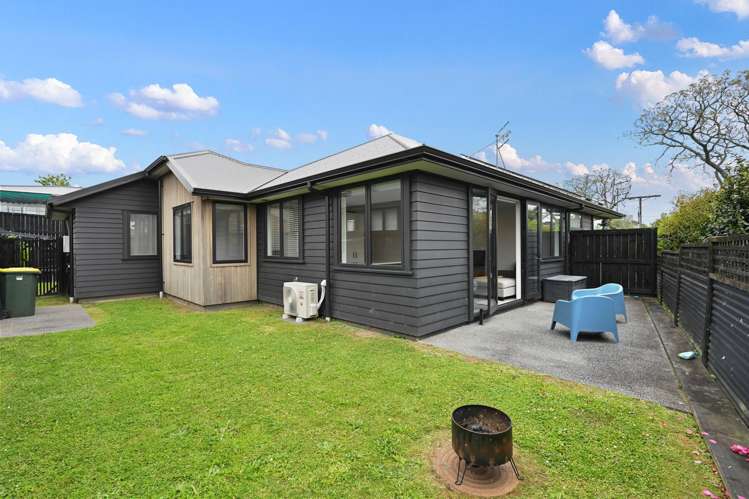 73B Houchens Road Glenview_12