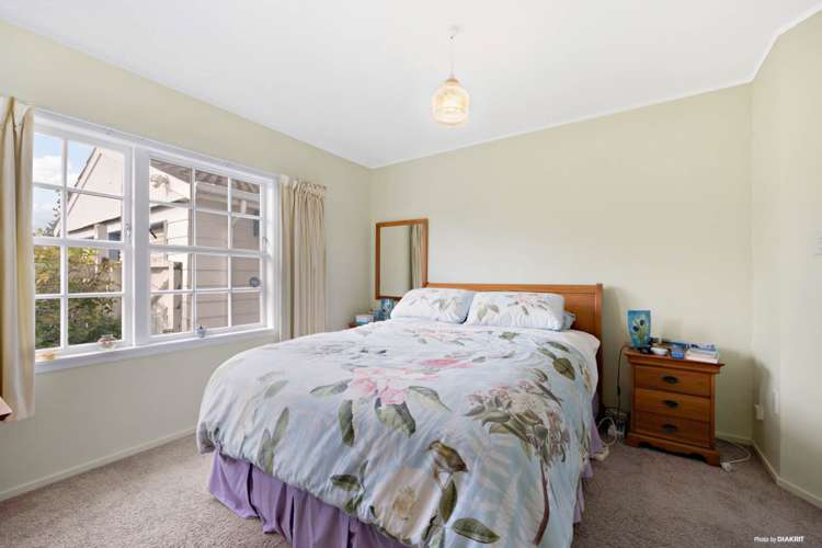 33 Glenmore Road Sunnyhills_19