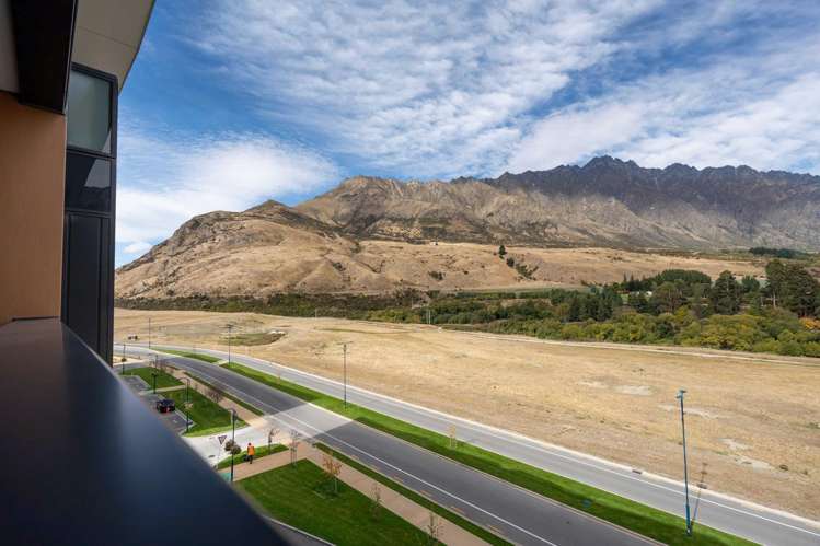 408/18 Mountain Ash Drive Frankton_10