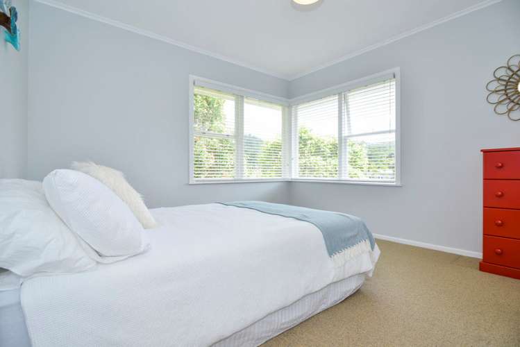 22 Rimutaka Place Titirangi_9