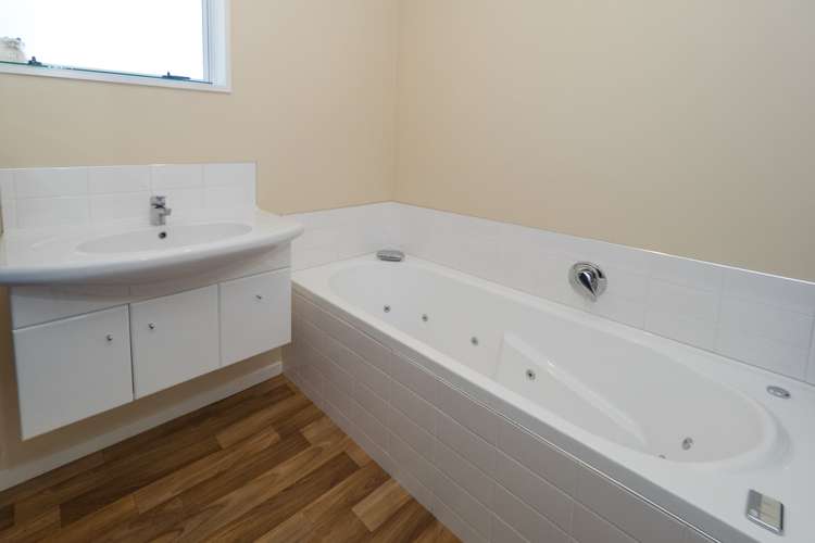 29 Glassworks Road Netherby_11