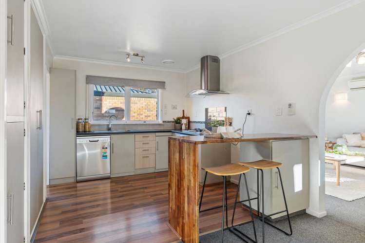 11B Aldersgate Street_4