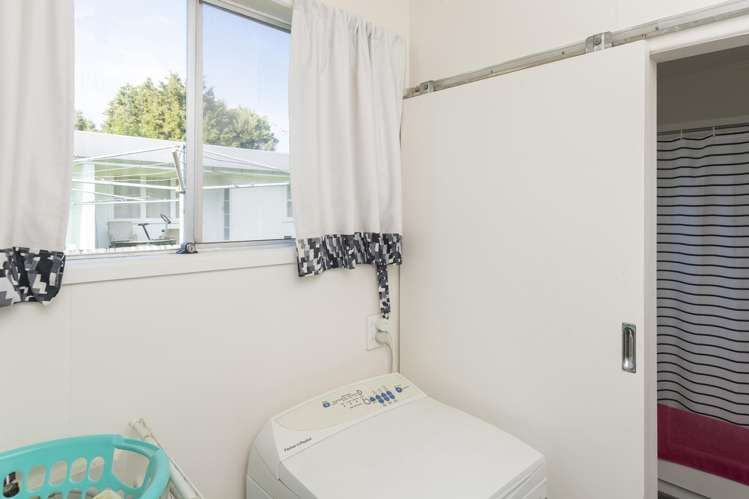 664 Gladstone Road Te Hapara_11