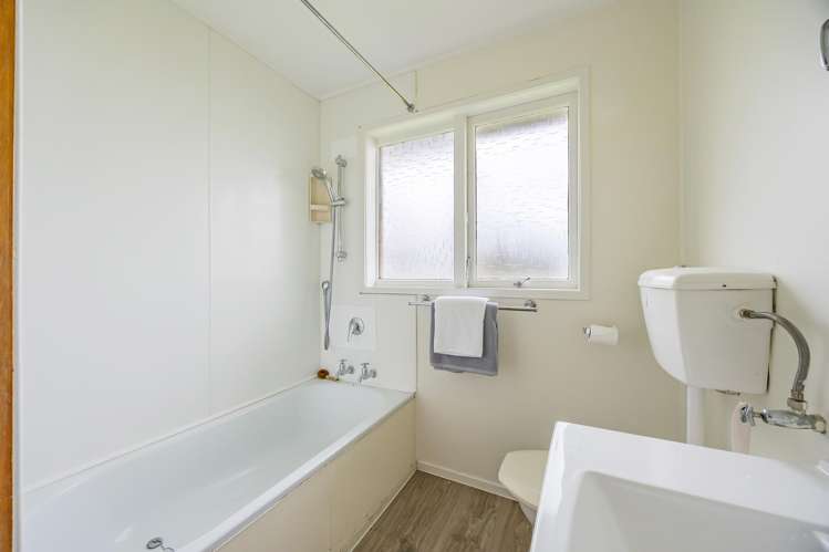 4/4a Dexter Avenue Mount Eden_18