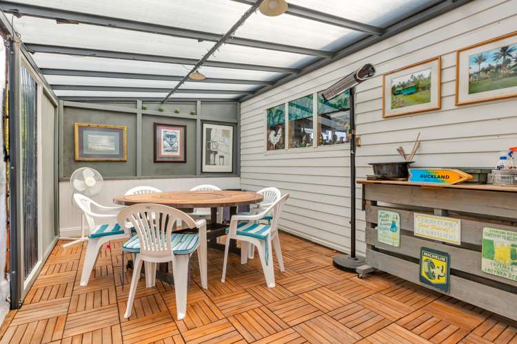 9 Meenas Place Cable Bay_25