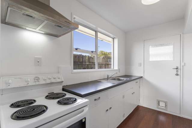 2/145b Clarence Street Riccarton_3